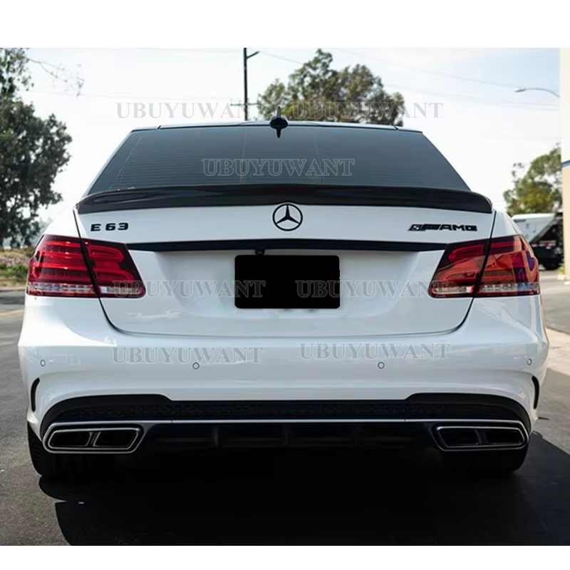 Alerón trasero Mercedes-Benz Clase E W212 2008-2015, fibra de carbono - imagen 2