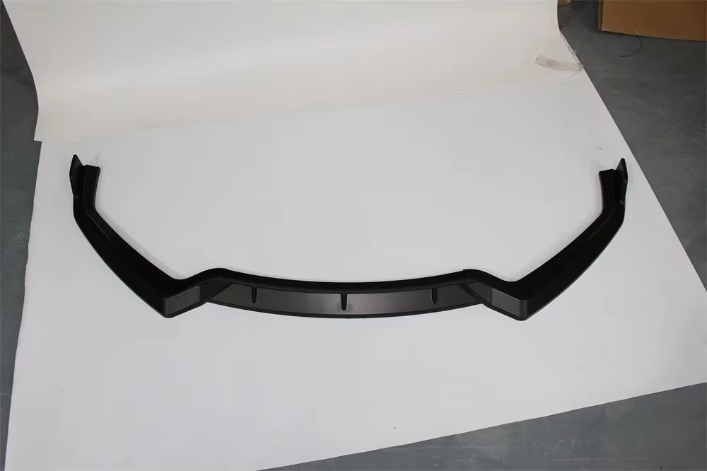 Kit labio parachoques delantero negro mate – Honda Vezel 2019-2020 - imagen 5