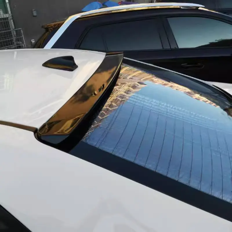 Alerón de techo negro Toyota Corolla Sedan 2014-2018 - imagen 2