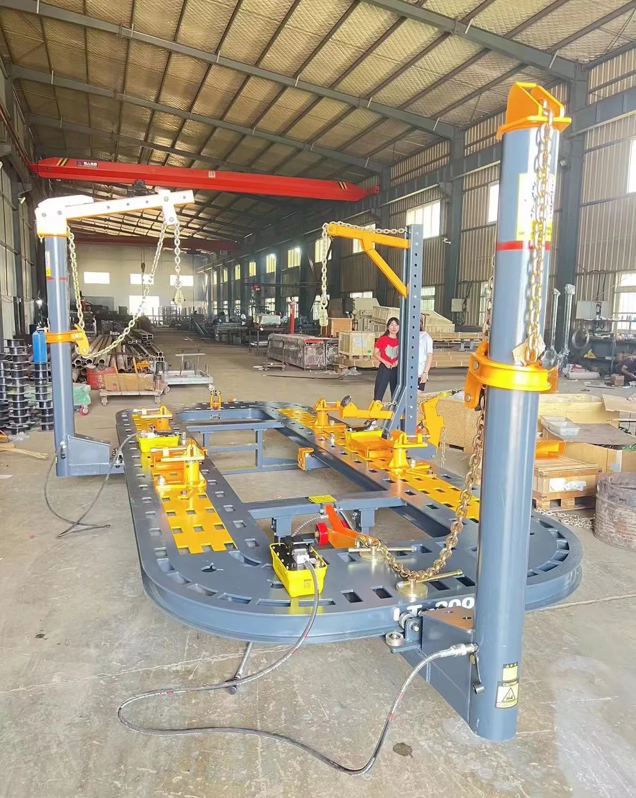 Tienda de trabajo, máquina de reparación de marcos de tres torres - imagen 3