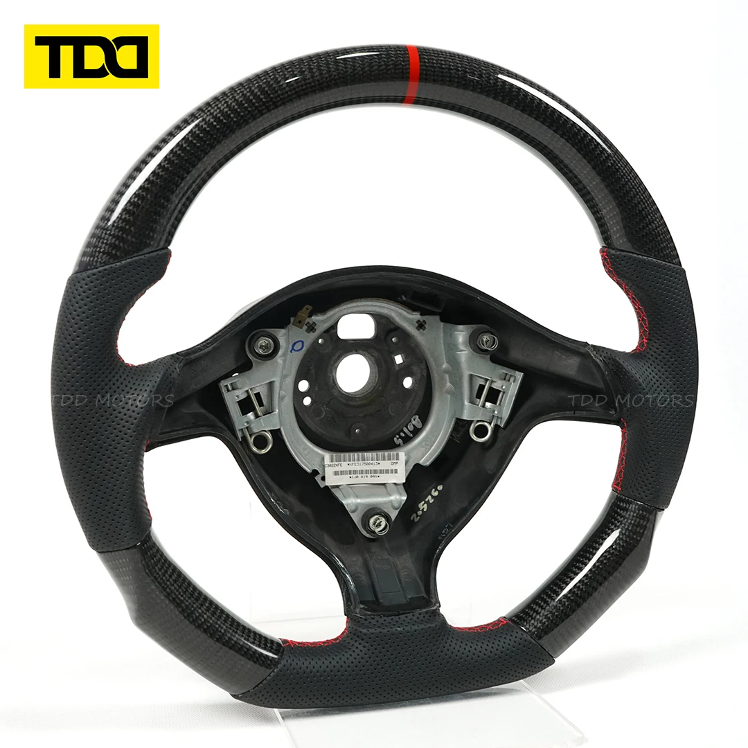 TDD Volante de fibra de carbono y cuero perforado para VW Golf IV - imagen 4