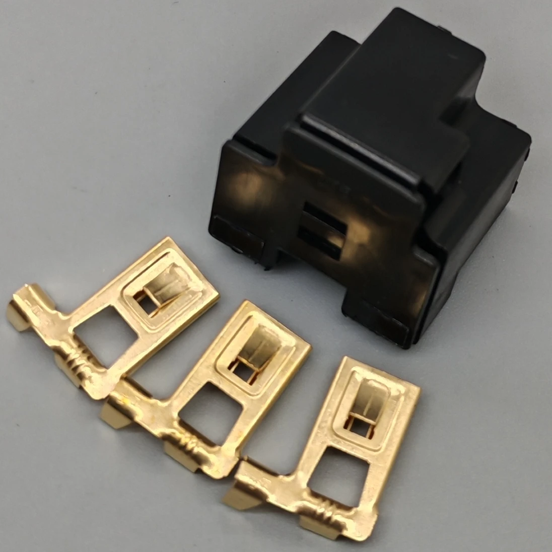 Shhworldsea Conector H4/9003 con cableado para faro - imagen 4