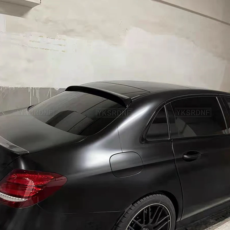 Alerón trasero negro brillante Mercedes Clase E W213 2016-2022 - imagen 2
