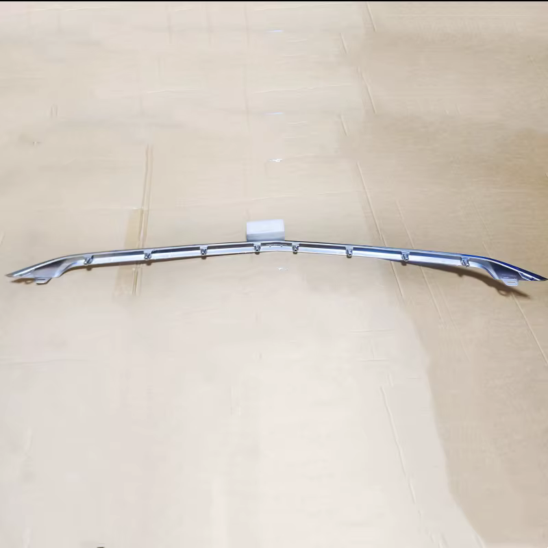 Moldura cromada para parrilla delantera Cadillac CT6 2024 - imagen 2