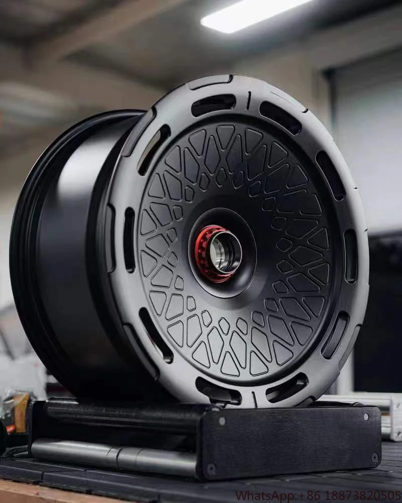 Soporte EVs de lujo Personalización de tamaño completo de 17-24 pulgadas para llanta de coche forjada AL13 C020.1-109R 6061-T6