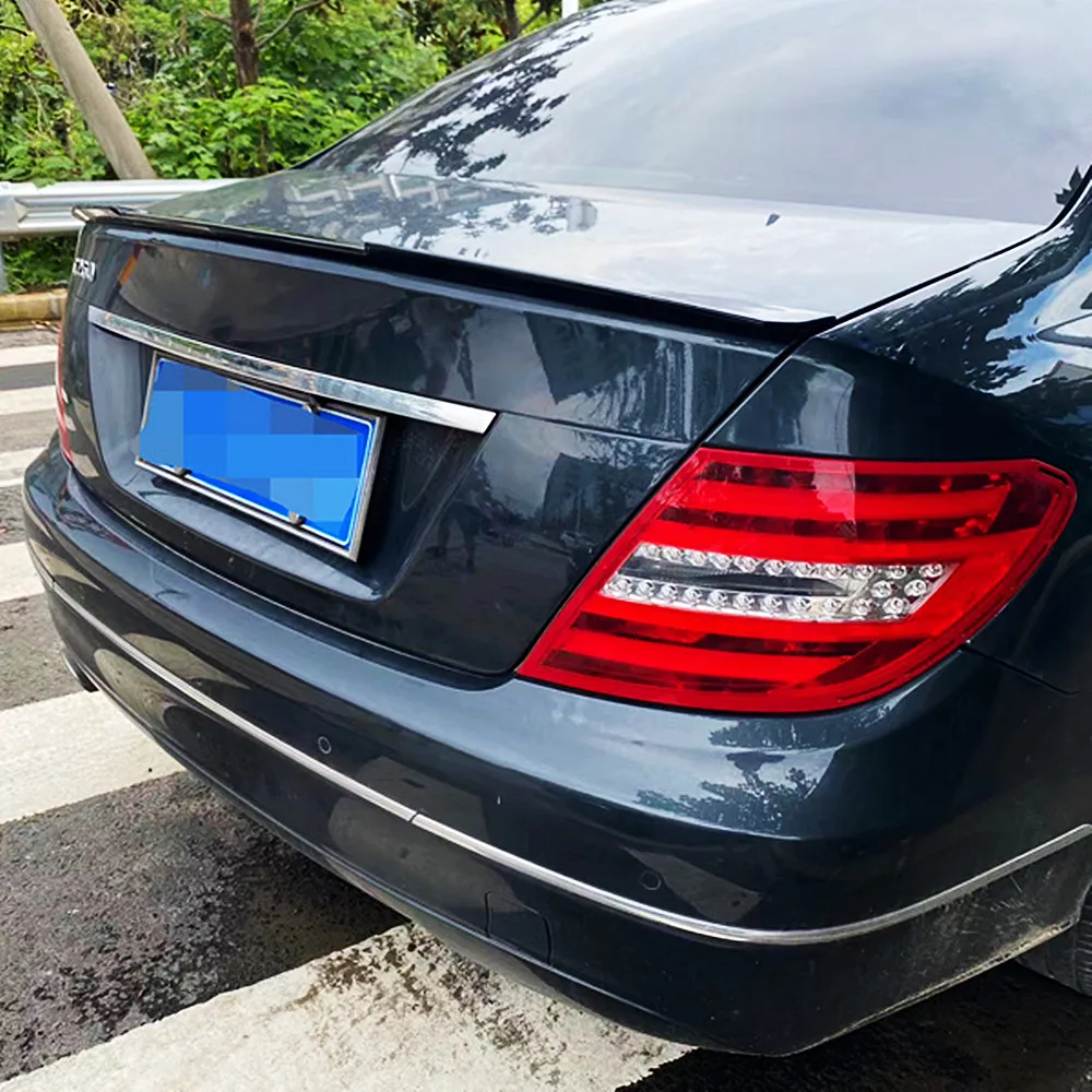 Alerón trasero estilo M4 para Mercedes Clase C W204 (2007-2014) - imagen 3