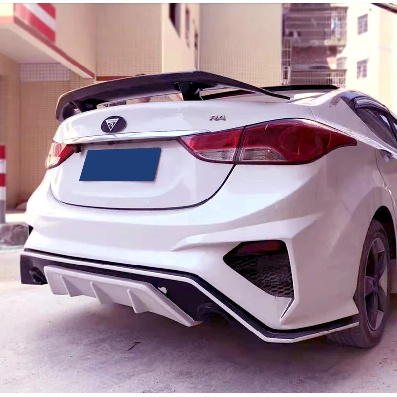 Alerón maletero carbono Hyundai Elantra 2012-2019 - imagen 5
