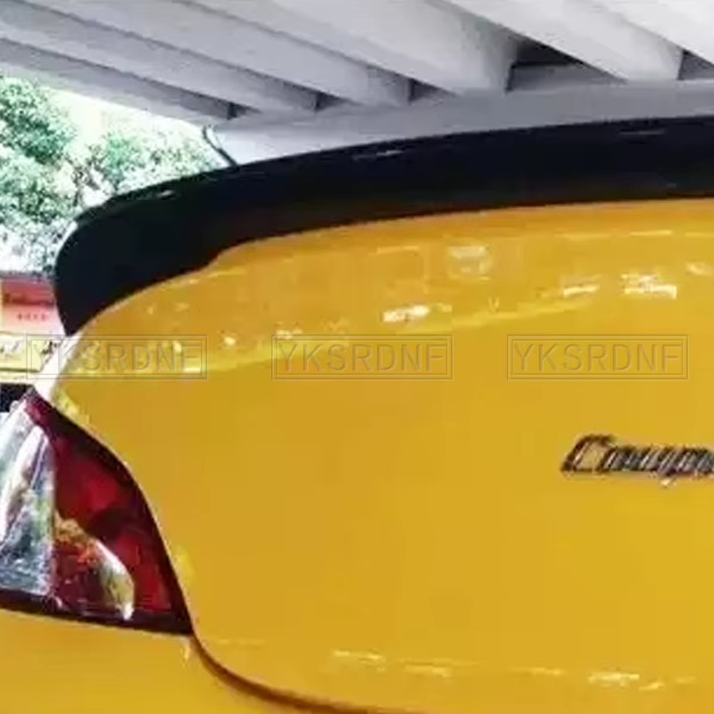 Alerón trasero fibra carbono Hyundai Genesis Coupe 2009-2012 - imagen 2