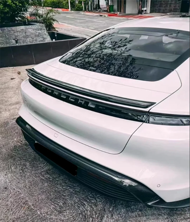 Alerón trasero de fibra de carbono para Porsche Taycan