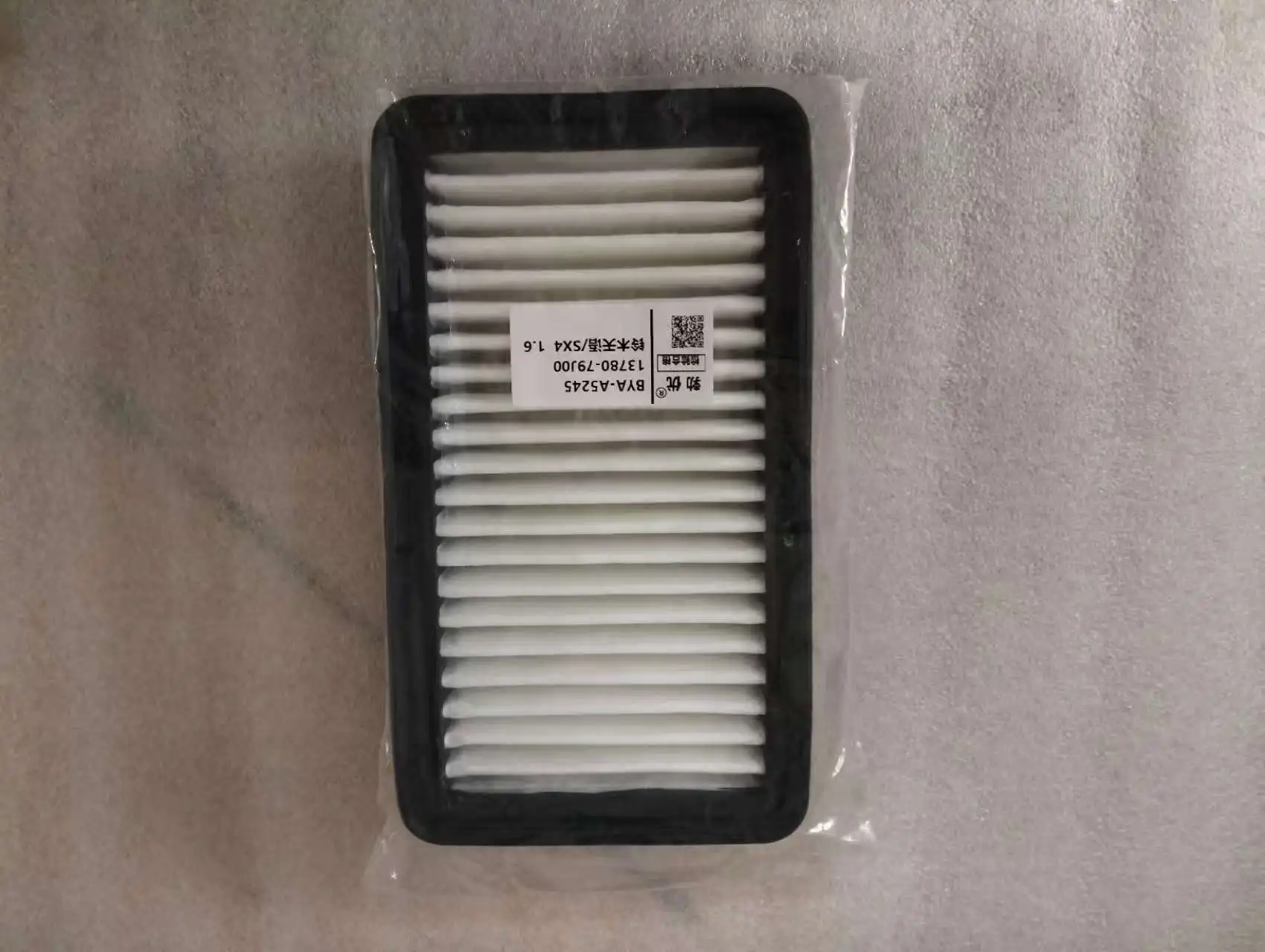 Filtro de aire Suzuki SX4/Liana 1.6 VVT OEM 13780-79J00