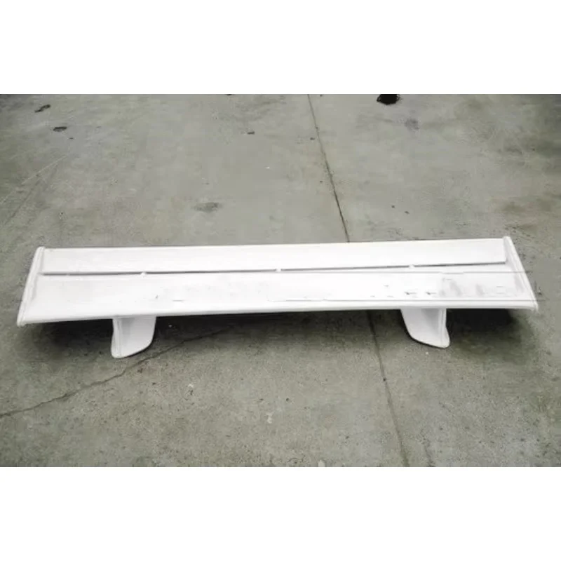 Alerón trasero de fibra de carbono para Nissan Skyline R34 GT-R - imagen 2
