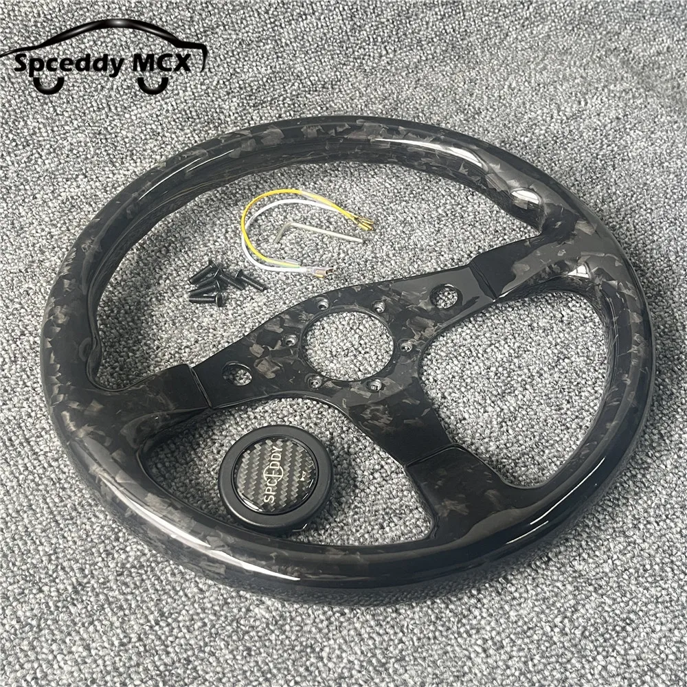 Volante de fibra de carbono artesanal para competición - imagen 4