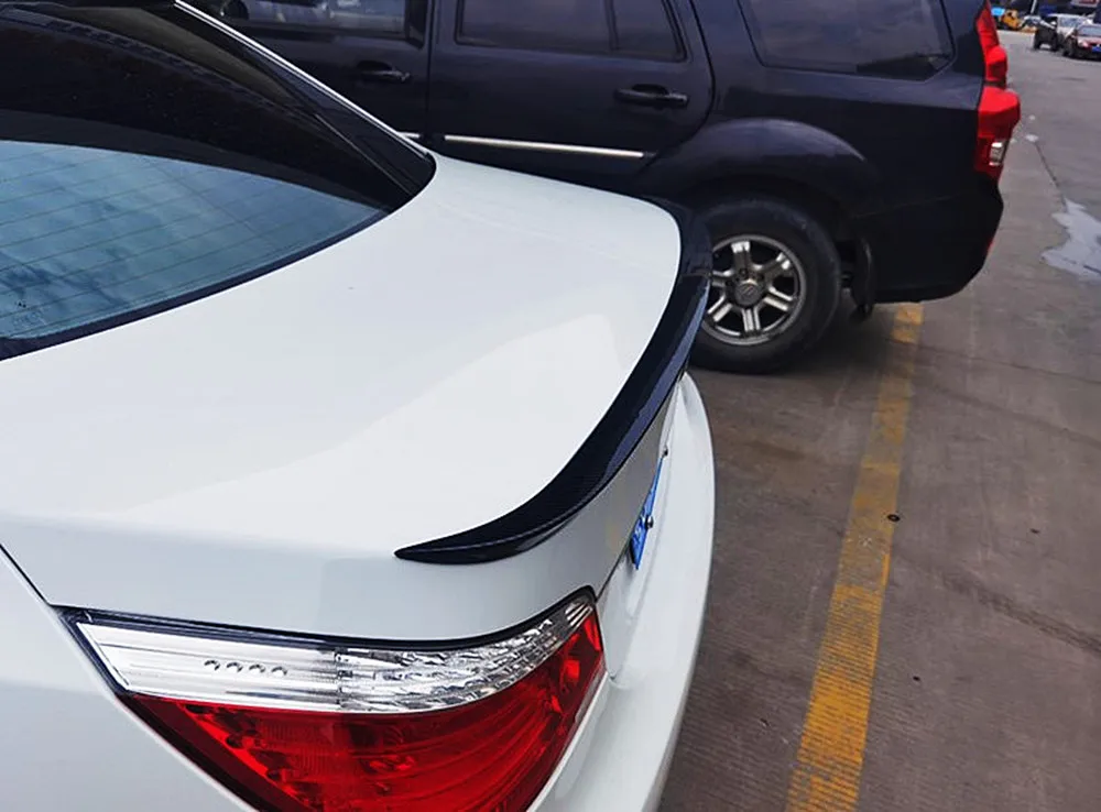Detalle del alerón trasero para BMW Serie 5 E60