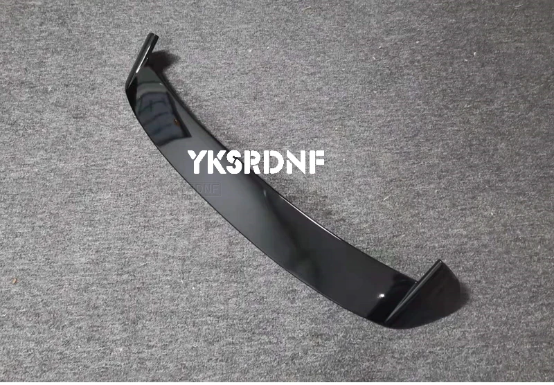 Alerón trasero Seat LEON MK3 estilo carbono