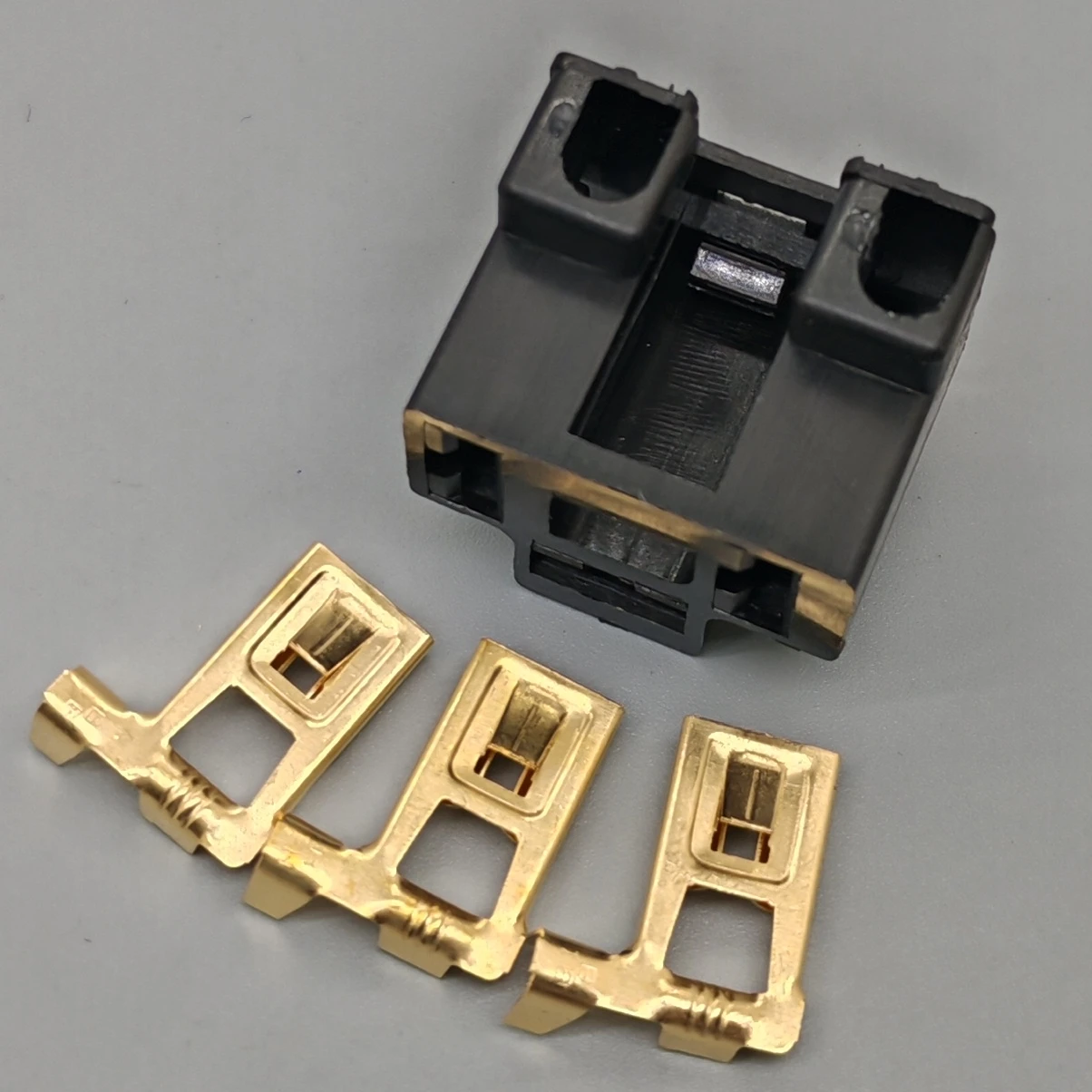 Shhworldsea Conector H4/9003 con cableado para faro - imagen 2