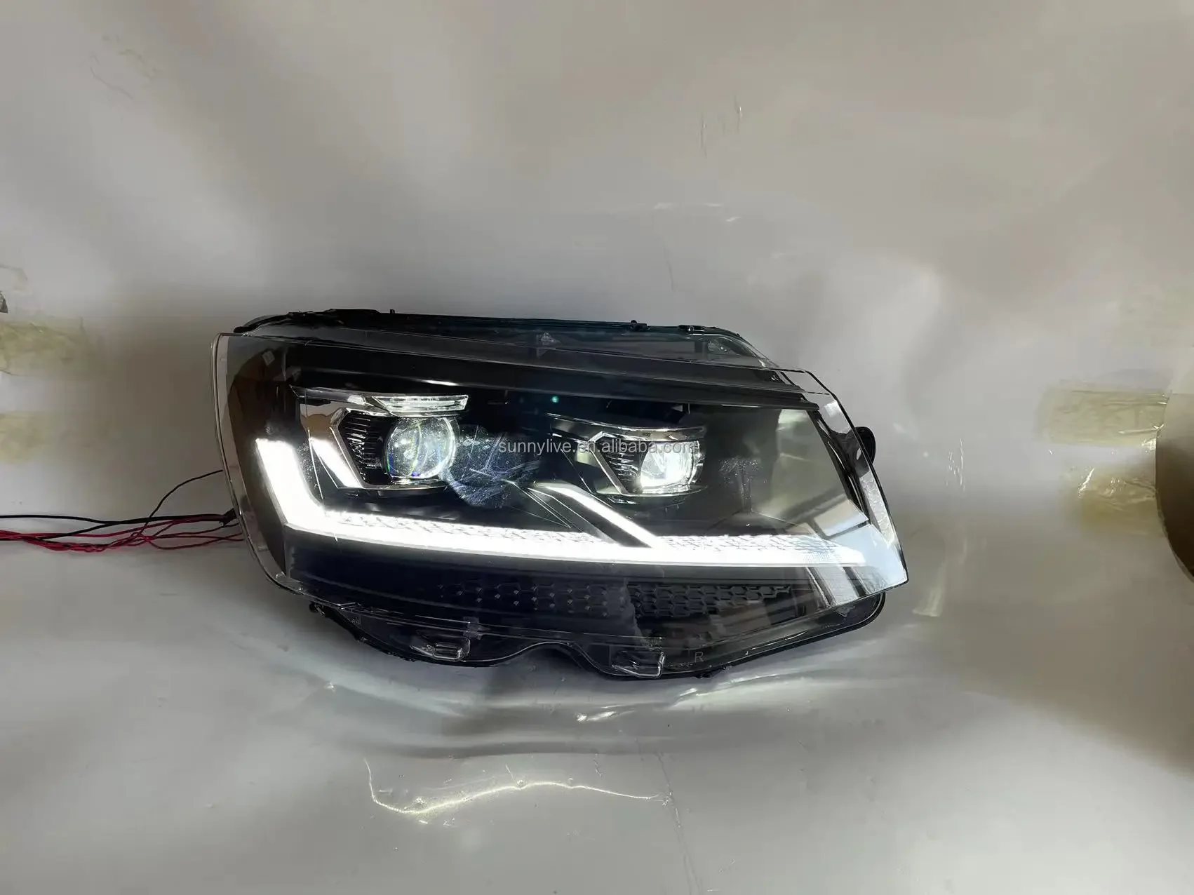 Conjunto de faros LED delantero para Volkswagen