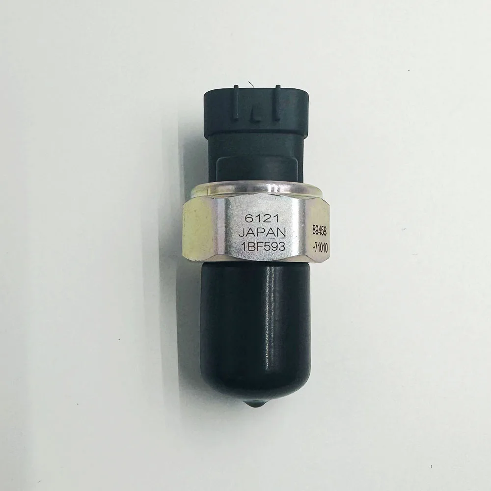 DENSO 4990006121 Sensor presión combustible - Hilux 2AD-FTV Hiace D4D - imagen 4
