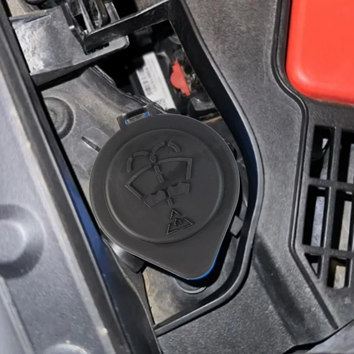 Tapa depósito limpiaparabrisas BMW E21, E28, E30, E32, E34 y E39 - imagen 4