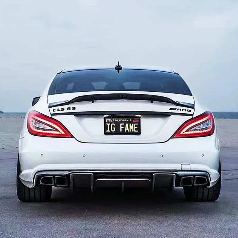 Alerón trasero cola de pato de carbono – Mercedes-Benz CLS W218 - imagen 2