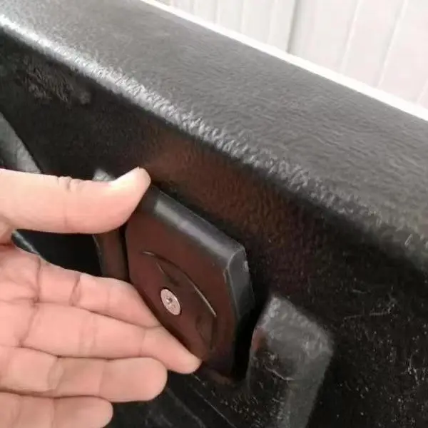 Hebilla anclaje accesorio para pickup