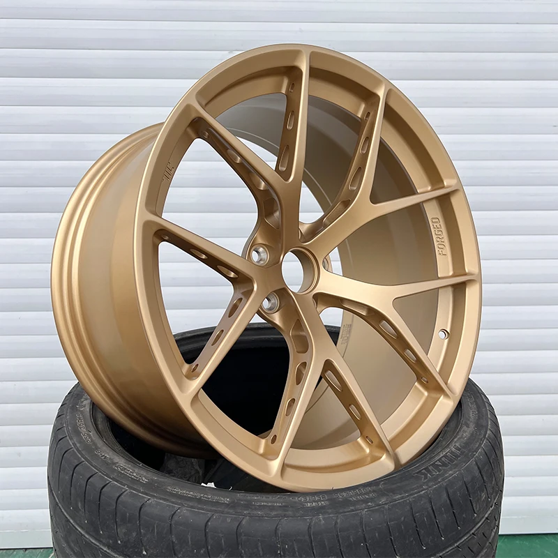 Llantas doradas personalizadas de 17 18 19 y 20 pulgadas, ruedas de aleación de aluminio forjadas con diseño de radios de platillo profundo ligero de resaca - imagen 2