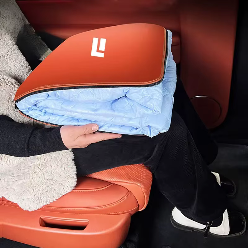 Manta multifunción con almohada y cojín lumbar para BAIC Jishi 01 - imagen 5