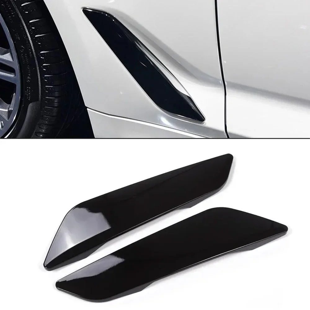 Guardabarros tipo tiburón BMW Serie 5 G30 con rejilla decorativa