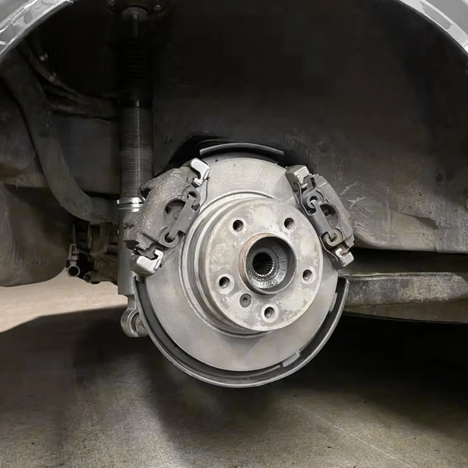 BEVINSEE 2 uds adaptadores de pinzas de freno duales de deriva solderados para BMW E36 E46 323i 325i 328i 330i - imagen 4