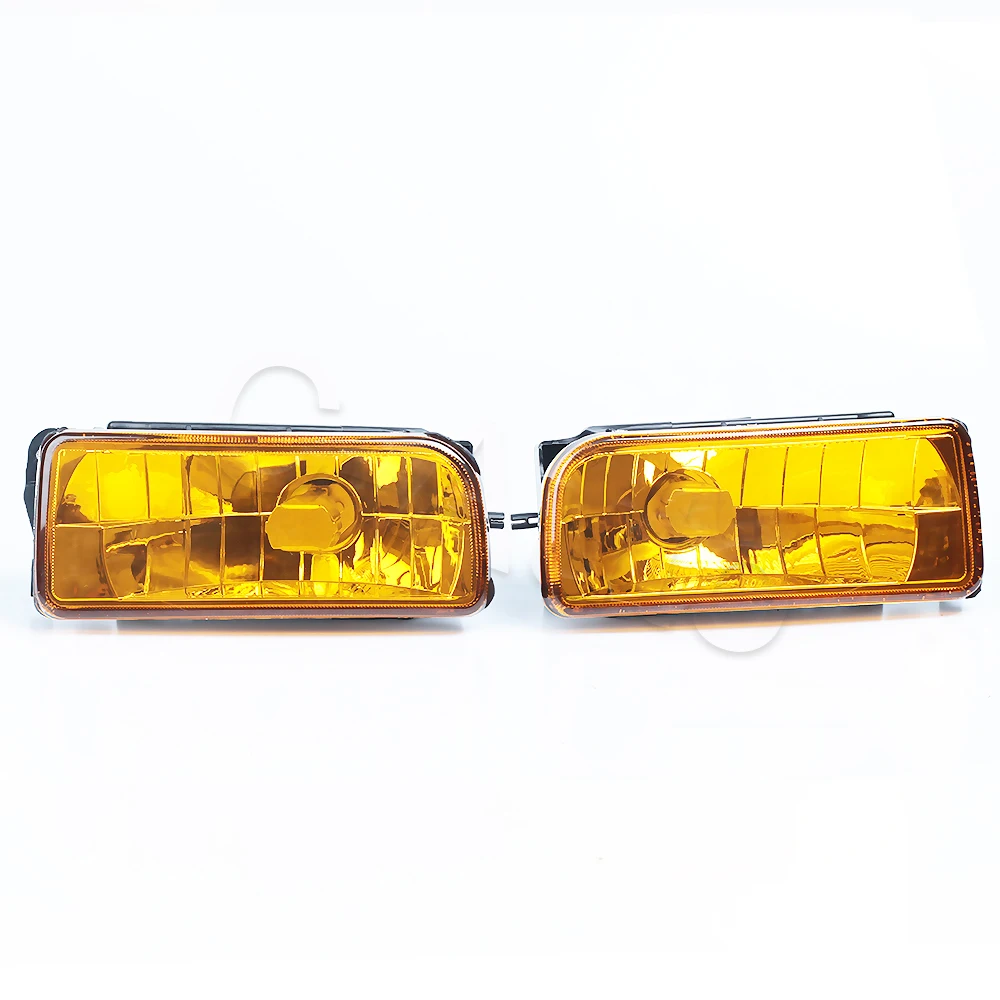 Vista de las carcasas de faros antiniebla para E36