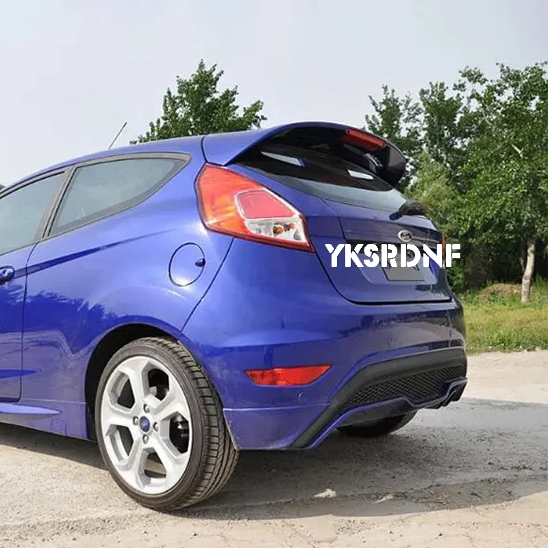 Difusor trasero ABS negro mate estilo ST – Ford Fiesta MK7 2008-2013 - imagen 2