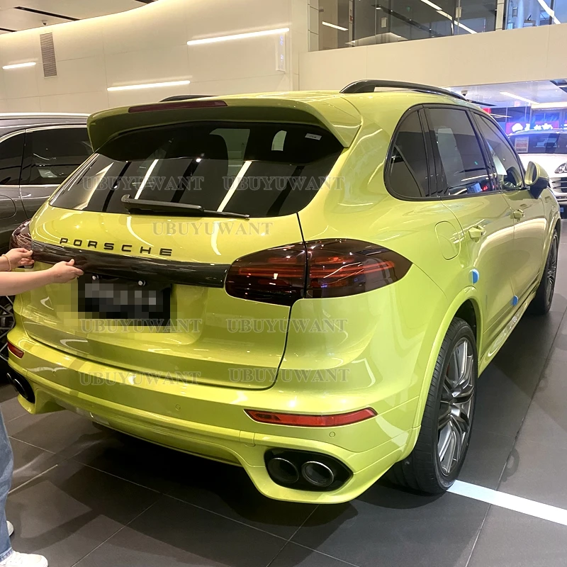 Alerón medio de carbono para Porsche Cayenne 958 2015-2017 GTS - imagen 4