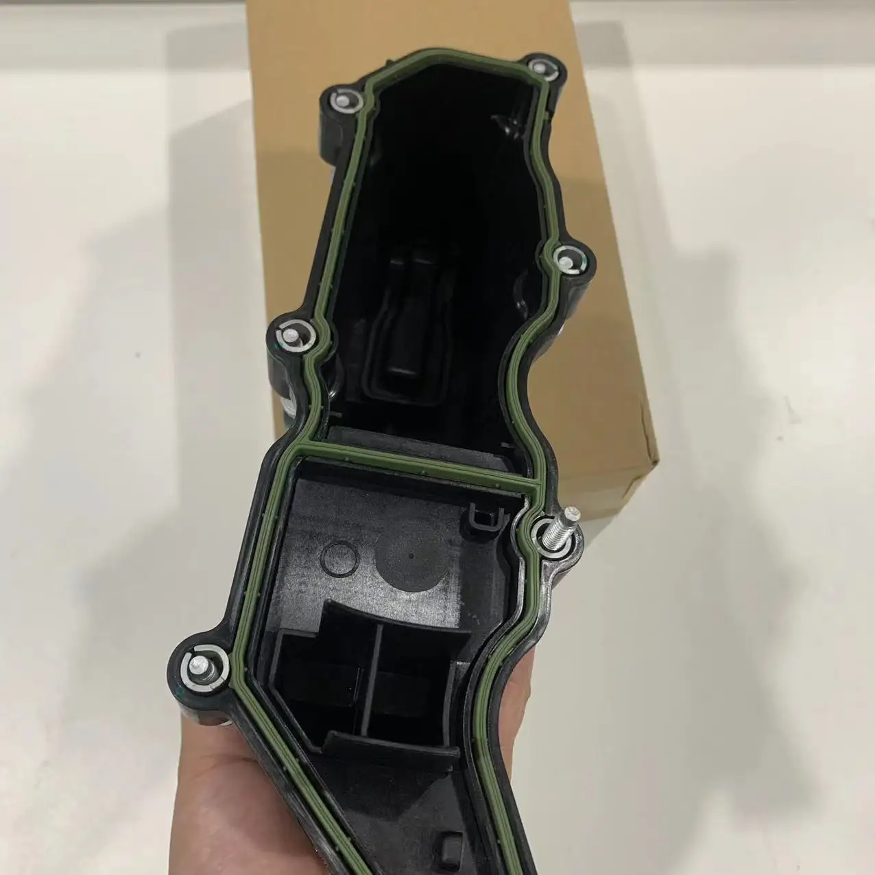 LR110464 Cubierta de culata para Land Rover Range Rover Evoque 2.0 - imagen 3