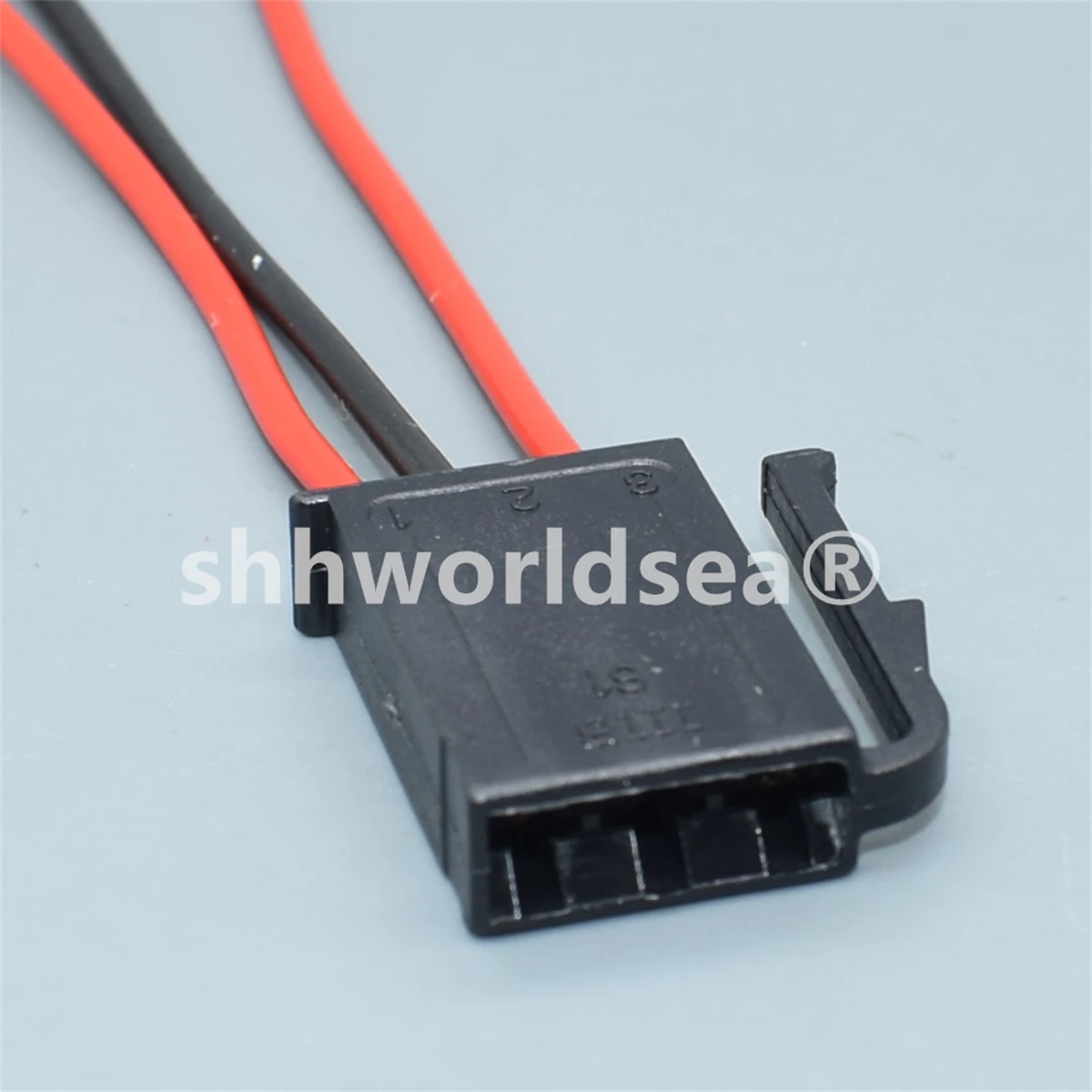 Conector eléctrico OEM 191-906-231 B con terminales VW - imagen 2