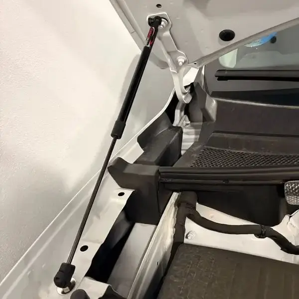 Amortiguadores de gas para capó delantero MG ZS 2024-2026 - imagen 5