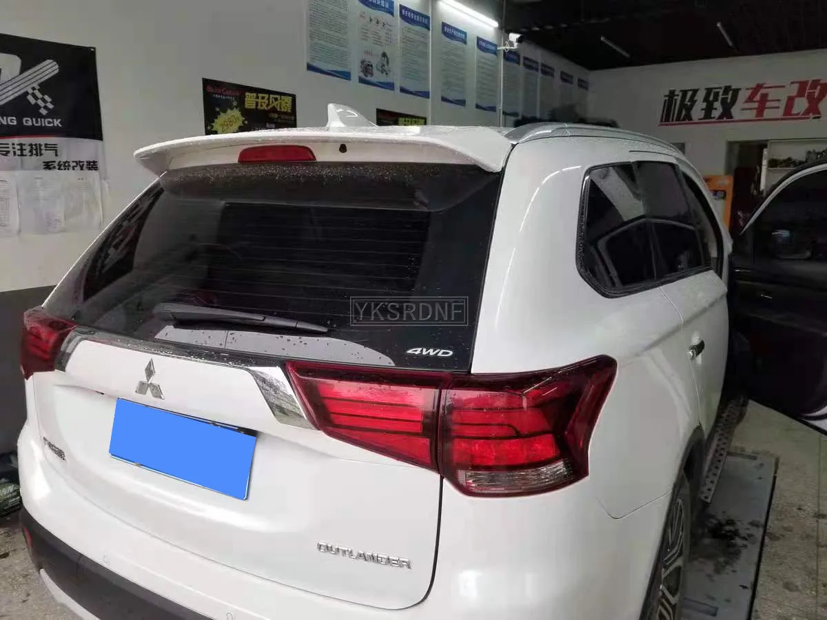 Alerón trasero tipo ala para maletero – Mitsubishi Outlander 2013-2020 - imagen 2