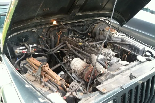Puntales capó gas Jeep Wrangler YJ 1986-1995