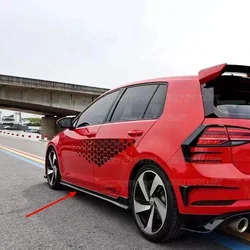 Faldones laterales y extensiones Golf MK7 7.5 GTI/R – negro brillante