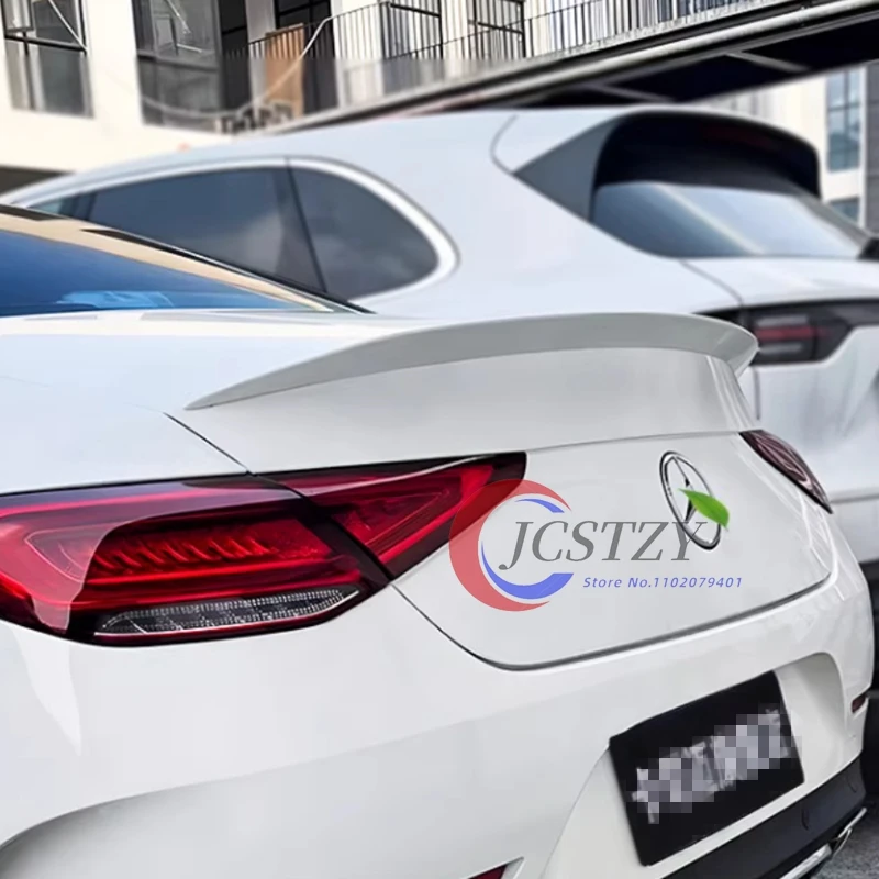 Alerón de estilo deportivo para la carrocería del Mercedes-Benz CLS