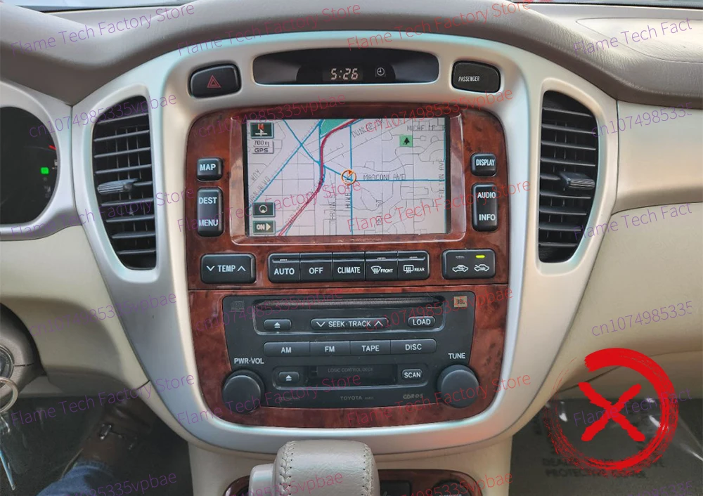Vista frontal de la radio con pantalla