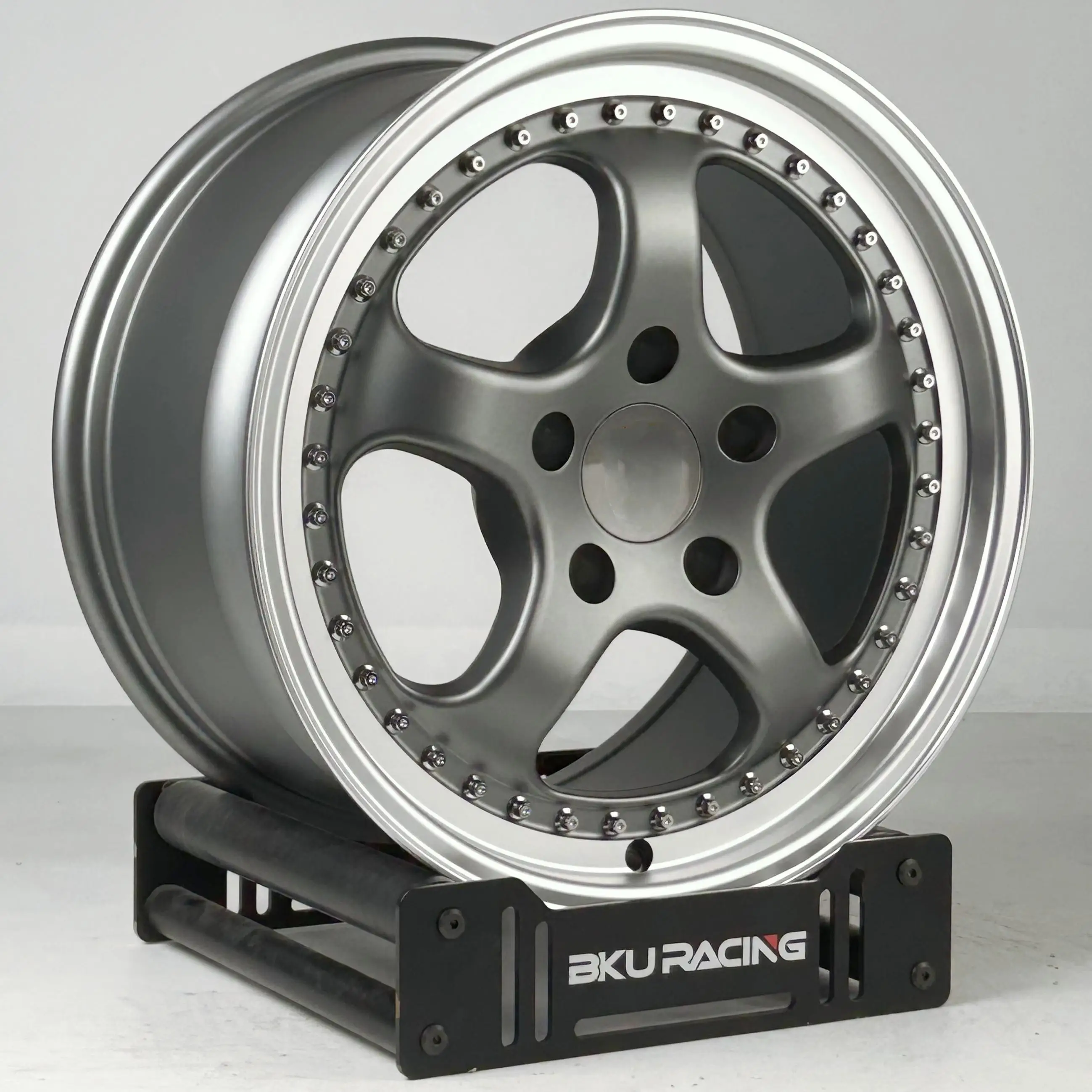 Llantas forjadas 5x130 Porsche 911 Carrera – aleación T6 20" - imagen 5