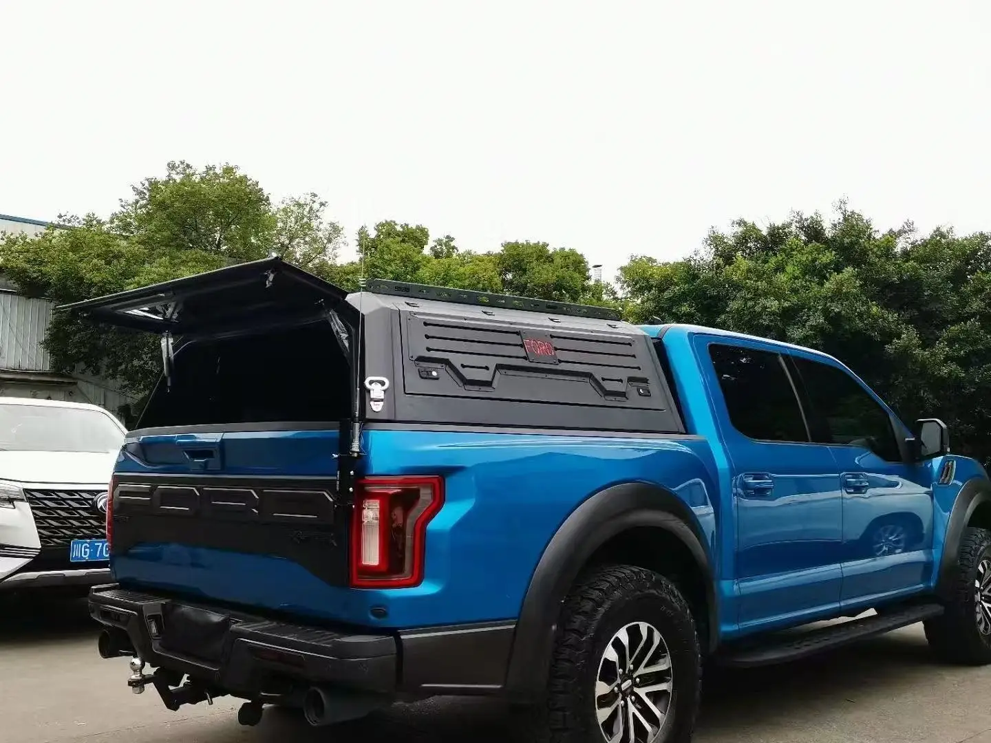 Cúpula rígida para caja Ford F-150 de 5,5 pies (2015-2021) - imagen 5
