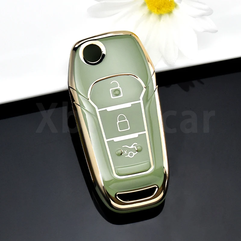 Funda instalada en llave Ford