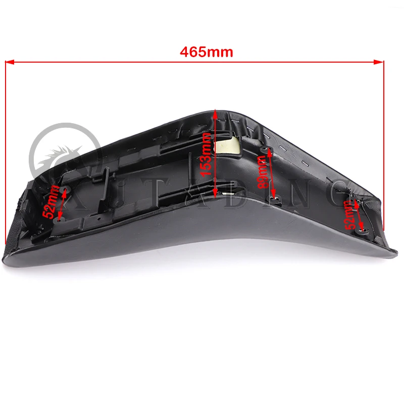 Asiento montado en una motocicleta de tipo Pit Dirt Bike