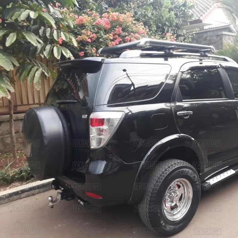 Alerón trasero ABS Toyota Rush - imagen 3
