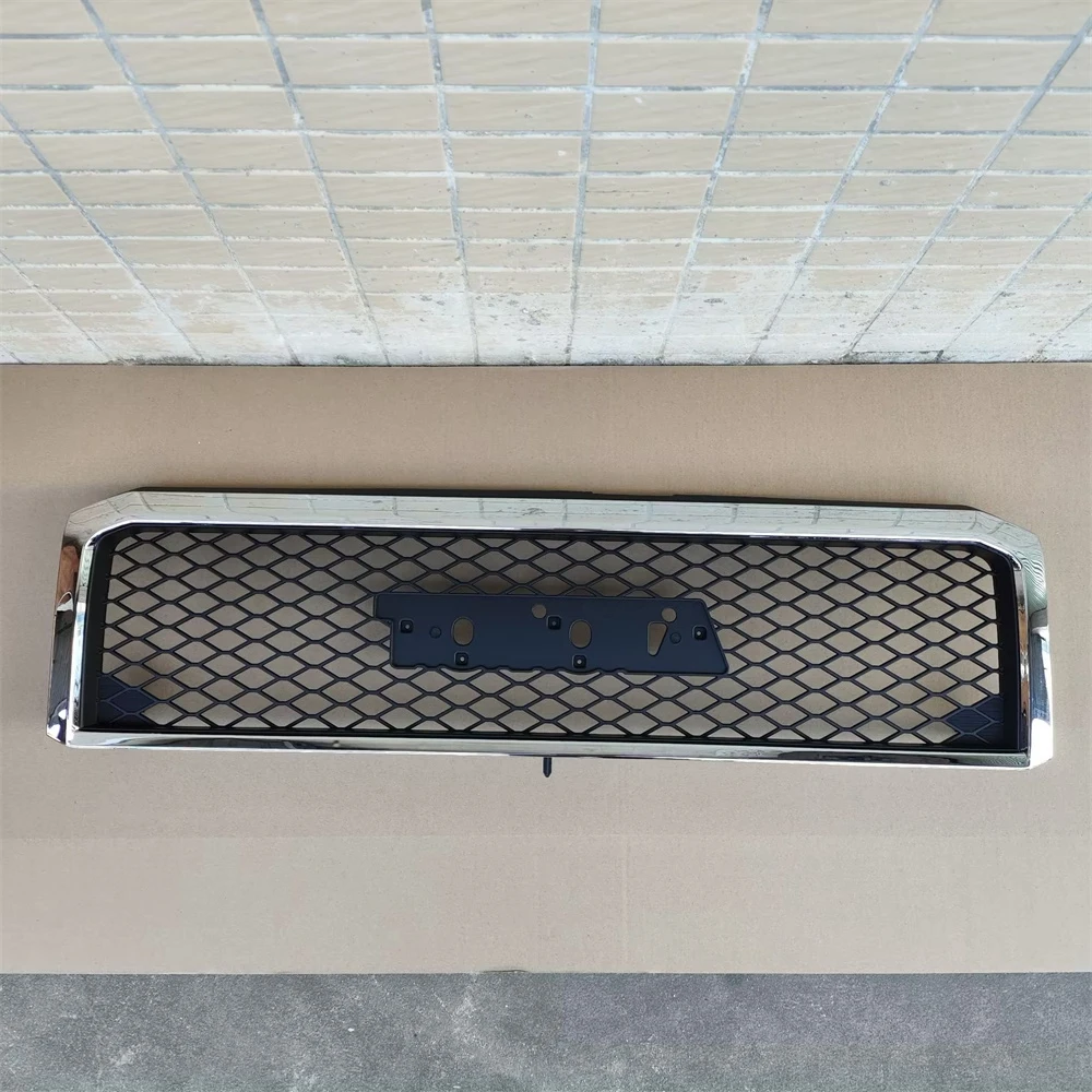 Rejilla de parachoques delantero Toyota Land Cruiser LC70/75/76/79 - imagen 4