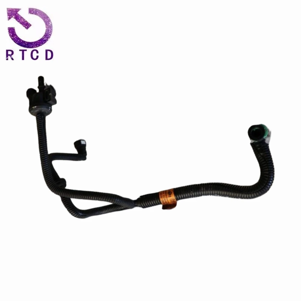Tubo separador de vapores de combustible Ford Mondeo (NH) 2013