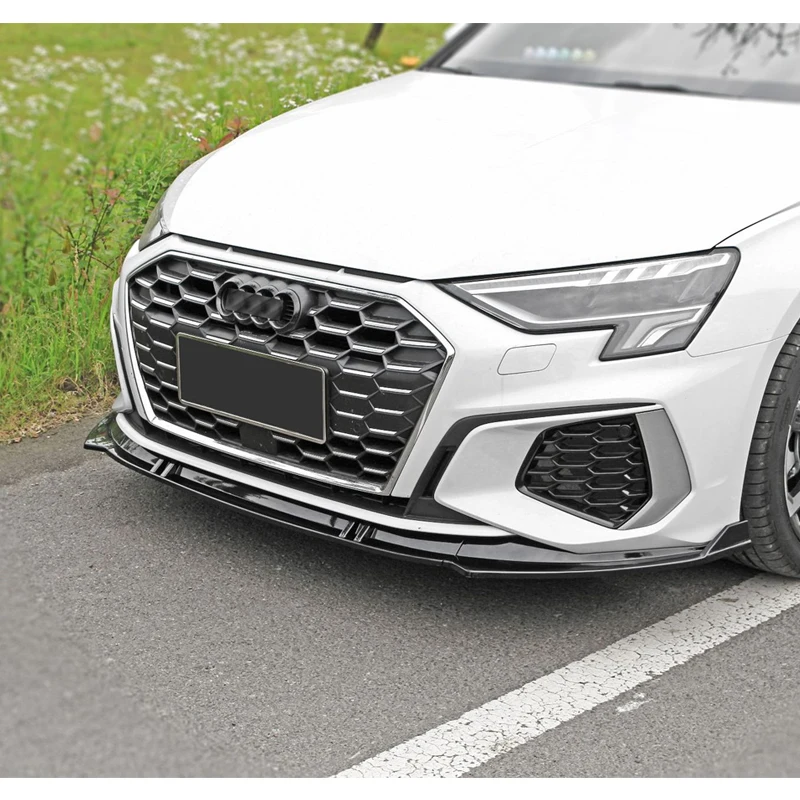 Divisor de carbono instalado en parachoques delantero Audi A3 S3 Sportback