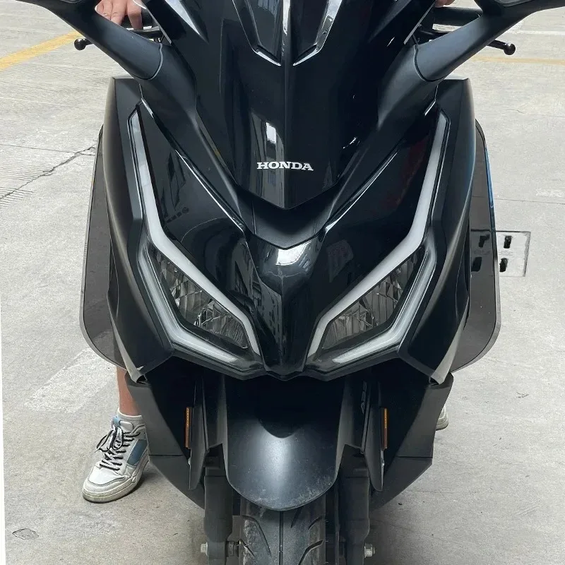 Protector de piernas para parabrisas Yamaha XMAX 300 2023-2024 - imagen 5