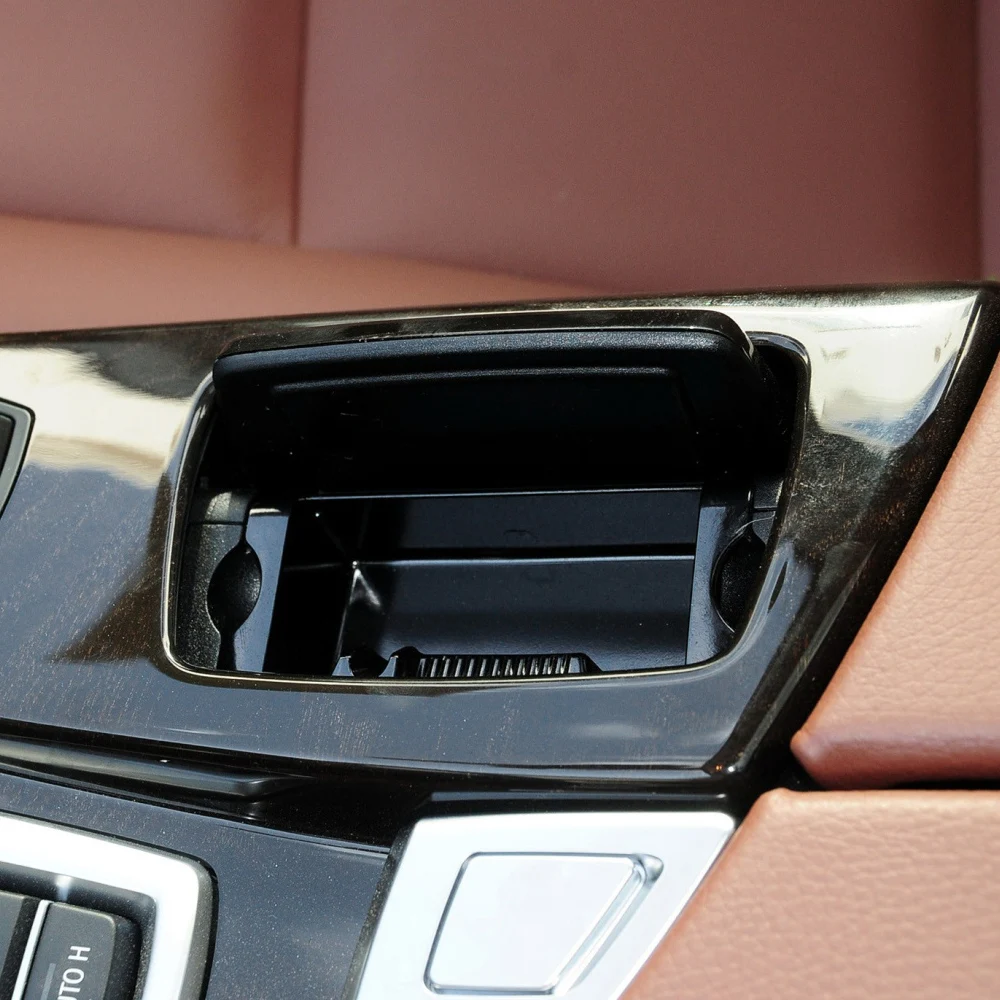 Caja de montaje de cenicero para BMW 5 Series