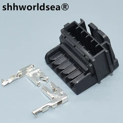 Renault 7701477989 Enchufe trasero 6 pines Clio II